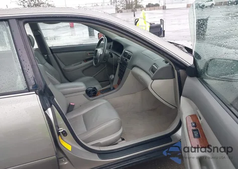 1998 Lexus Es 300 from USA, damaged, VIN JT8BF28G2W5017249